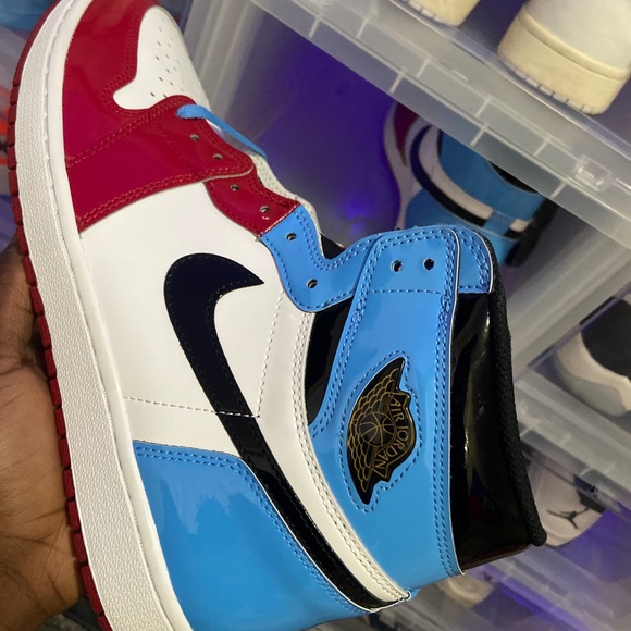 Jordan 1 - Picture 2 of 8